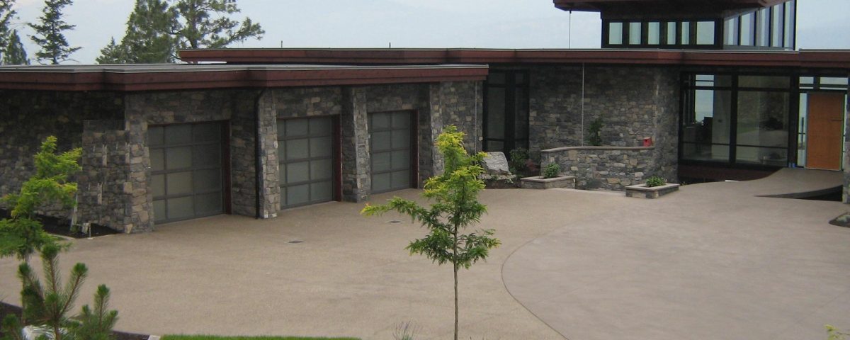 Garage Doors Kelowna - Aluminum Garage Doors - Kelowna Garage Doors