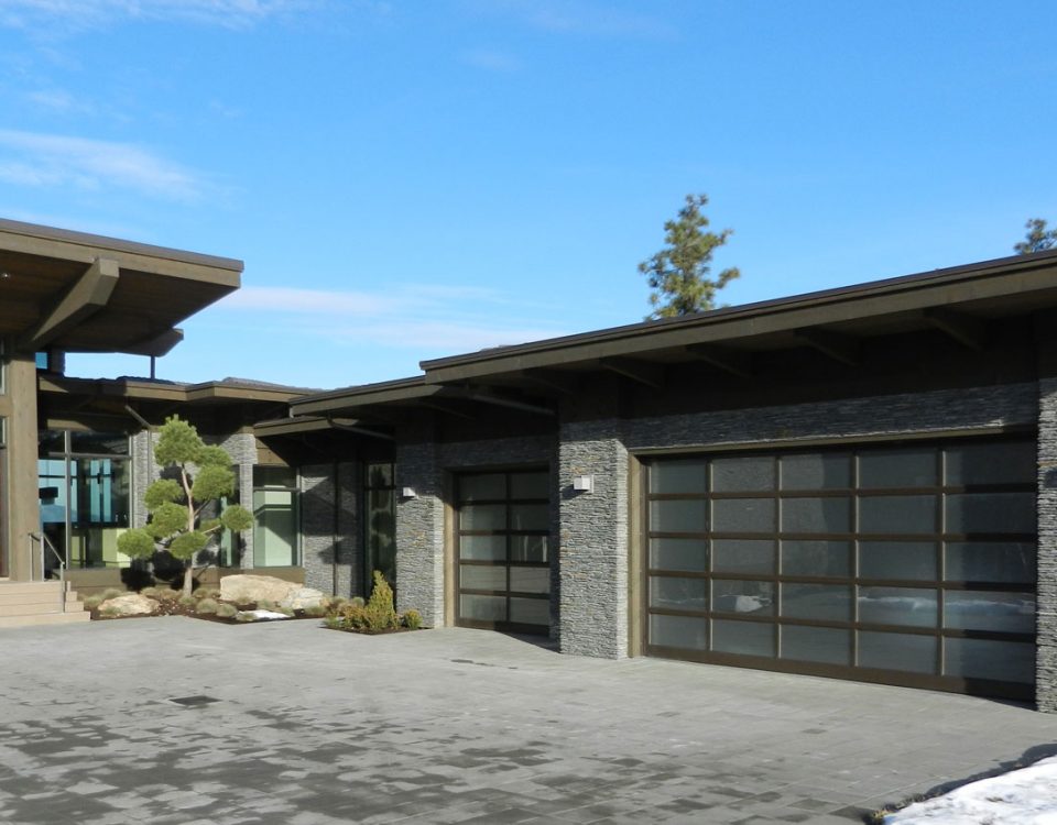 Aluminum Garage Doors - Kelowna Garage Doors