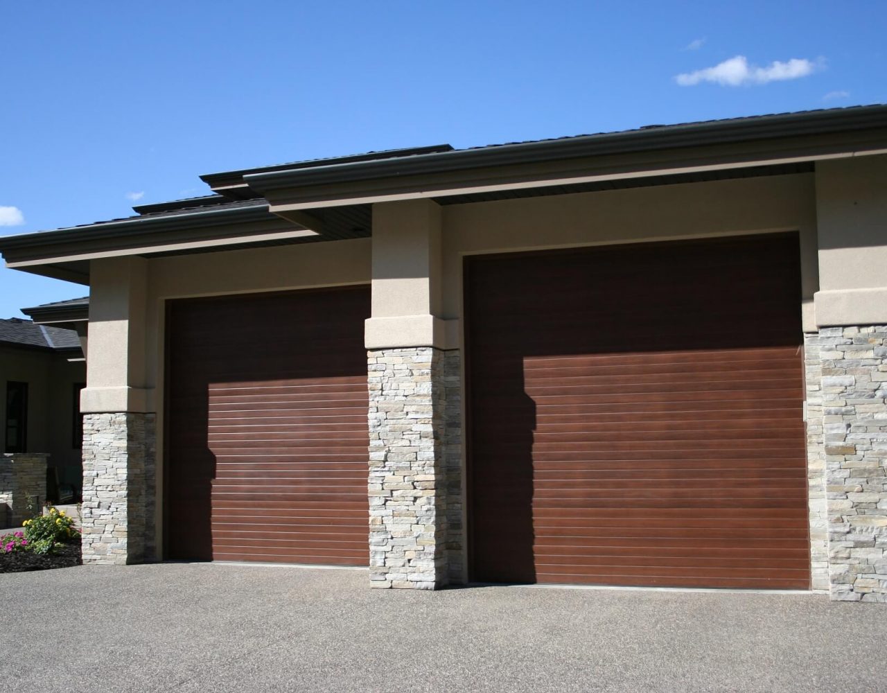 Kelowna Garage Doors Legacy Garage Doors Call 2508621422